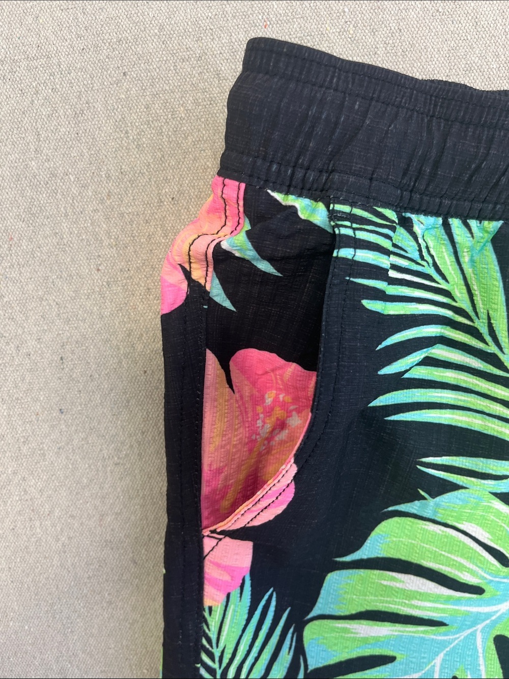 Party Pants Tropical Floral Swim Trunks Black Pink Medium Shorts - Picture 4 of 15
